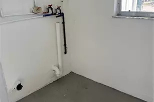 2105 SE 15th Pl, Cape Coral, FL 33990 - Photo 10