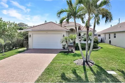 684 98th Ave N, Naples, FL 34108 - Photo 4