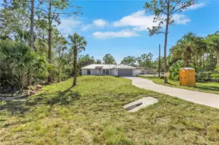 436 41st Ave NE, Naples, FL 34120 - Photo 2