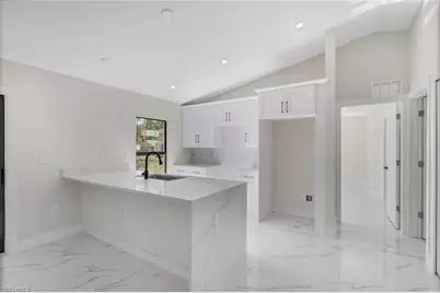 436 41st Ave NE, Naples, FL 34120 - Photo 10