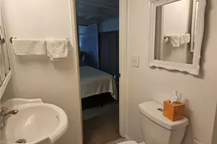 9 Garnet Dr, Naples, FL 34114 - Photo 6