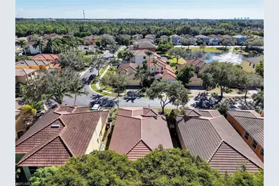 10140 N Golden Elm Dr, Estero, FL 33928 - Photo 4