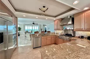 275 Indies Way, Naples, FL 34110 - Photo 6