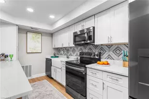 3655 Boca Ciega Dr, Naples, FL 34112 - Photo 6