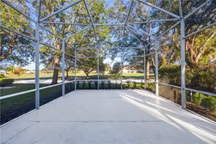 2225 Heritage Greens Dr, Naples, FL 34119 - Photo 24