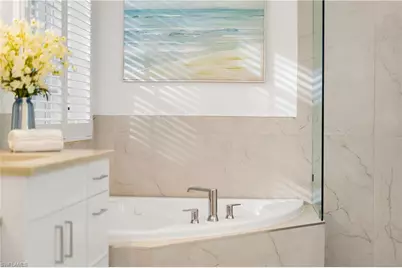 4840 W Boulevard Ct, Naples, FL 34103 - Photo 22