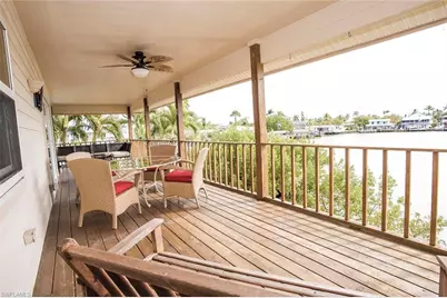 604 Sunset Ct, Goodland, FL 34140 - Photo 12