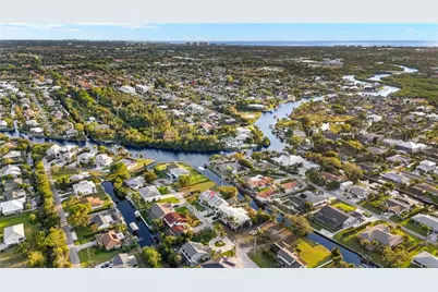 27130 Holly Ln, Bonita Springs, FL 34135 - Photo 38