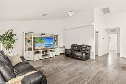 27130 Holly Ln, Bonita Springs, FL 34135 - Photo 4