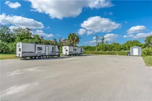 441 22nd St NE, Naples, FL 34120 - Photo 38