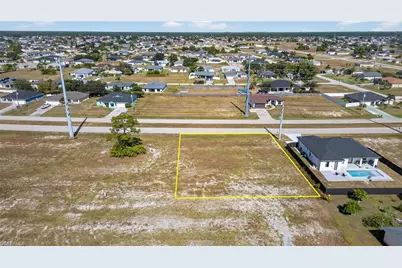 104 Kismet Pkwy W, Cape Coral, FL 33993 - Photo 1