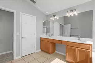 2022 Fairmont Ln, Naples, FL 34120 - Photo 12