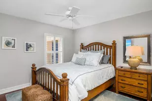 816 Carrick Bend Cir, Naples, FL 34110 - Photo 36