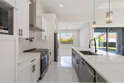 2015 NW 21 St, Cape Coral, FL 33993 - Photo 12
