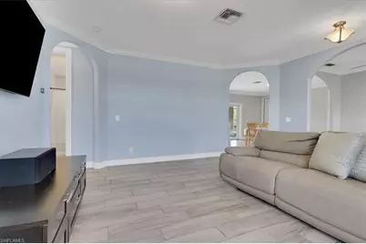 748 41st Ave NW, Naples, FL 34120 - Photo 10