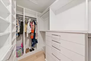 569 Park Shore Dr, Naples, FL 34103 - Photo 28