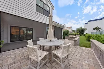 569 Park Shore Dr #G5, Naples, FL 34103 - Photo 12