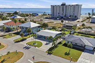 7850 Buccaneer Dr, Fort Myers Beach, FL 33931 - Photo 8