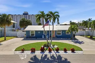 7850 Buccaneer Dr, Fort Myers Beach, FL 33931 - Photo 4