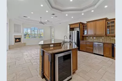 405 Trade Winds Ave, Naples, FL 34108 - Photo 18