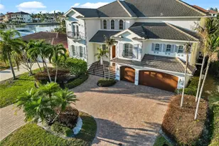 405 Tradewinds Ave, Naples, FL 34108 - Photo 2