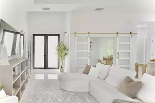 4101 NE 10th Ave, Cape Coral, FL 33909 - Photo 10