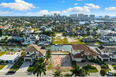 418 Seagull Ave, Naples, FL 34108 - Photo 4