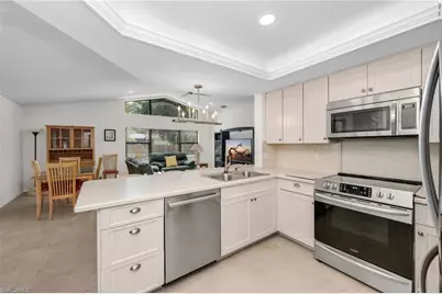 28200 Winthrop Cir, Bonita Springs, FL 34134 - Photo 10