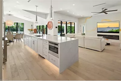 1550 Chesapeake Ave, Naples, FL 34102 - Photo 8