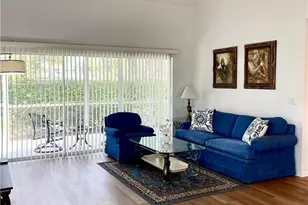 685 Windsor Sq, Naples, FL 34104 - Photo 16