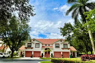 685 Windsor Sq, Naples, FL 34104 - Photo 2