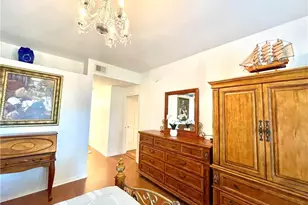 685 Windsor Sq, Naples, FL 34104 - Photo 22
