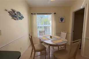 5653 Greenwood Cir, Naples, FL 34112 - Photo 12