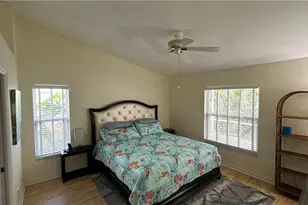 5653 Greenwood Cir, Naples, FL 34112 - Photo 18