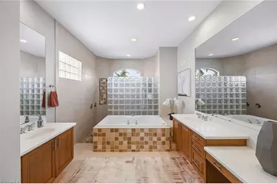 1942 Kingfish Rd, Naples, FL 34102 - Photo 28