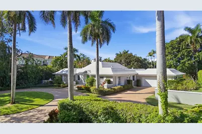 2700 Lantern Ln, Naples, FL 34102 - Photo 42