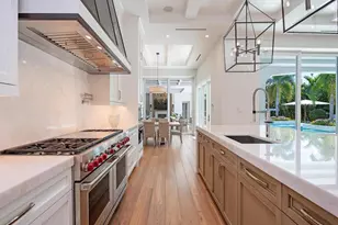 1675 Gordon Dr, Naples, FL 34102 - Photo 16