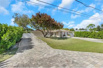 4983 18th Ct SW, Naples, FL 34116 - Photo 2