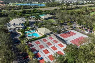 3315 Grand Cypress Dr, Naples, FL 34119 - Photo 42