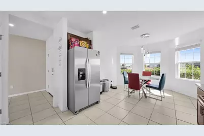 506 NW Juanita Ct, Cape Coral, FL 33993 - Photo 10