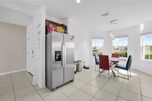 506 NW Juanita Ct, Cape Coral, FL 33993 - Photo 10