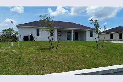 1316 NE 1st Pl, Cape Coral, FL 33909 - Photo 6