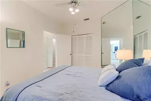 419 Emerald Bay Cir, Naples, FL 34110 - Photo 24