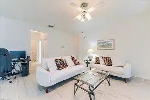 419 Emerald Bay Cir, Naples, FL 34110 - Photo 6