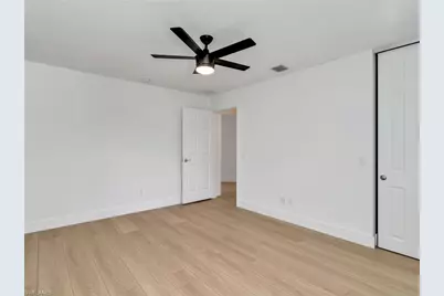 8205 Xenia Ln, Naples, FL 34114 - Photo 20