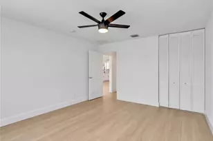 8205 Xenia Ln, Naples, FL 34114 - Photo 16