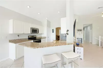 7828 Gardner Dr #5-202, Naples, FL 34109 - Photo 10