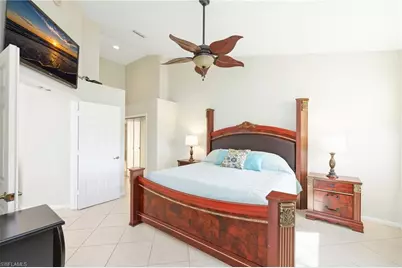 7828 Gardner Dr #5-202, Naples, FL 34109 - Photo 16
