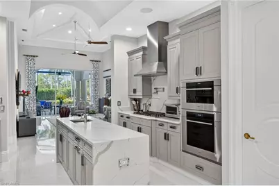 2757 Medallist Ln, Naples, FL 34109 - Photo 10