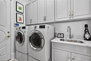 2757 Medallist Ln, Naples, FL 34109 - Photo 32